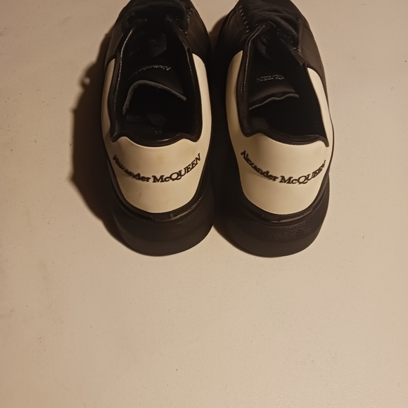 Alexander McQueen sneakers - Picture 5 of 6